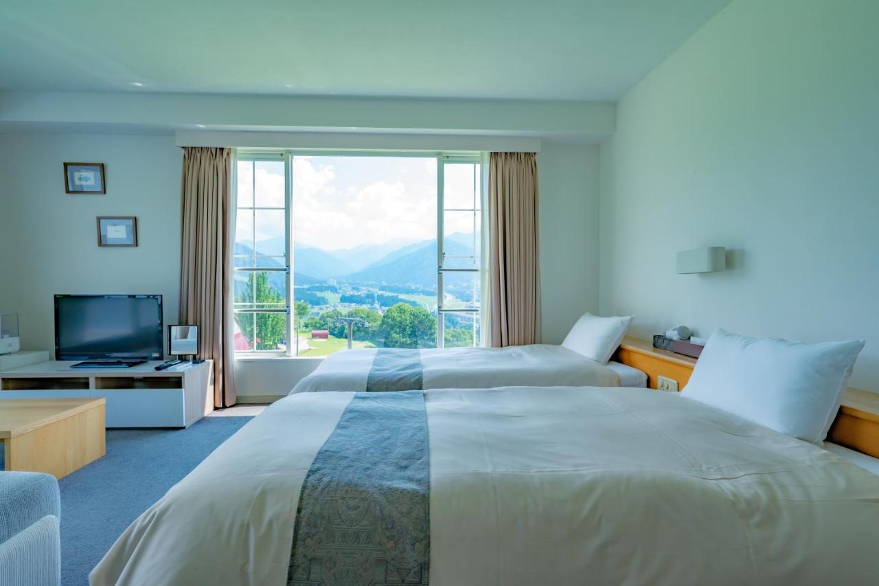 Sierra Resort Yuzawa Yuzawa  Eksteriør billede