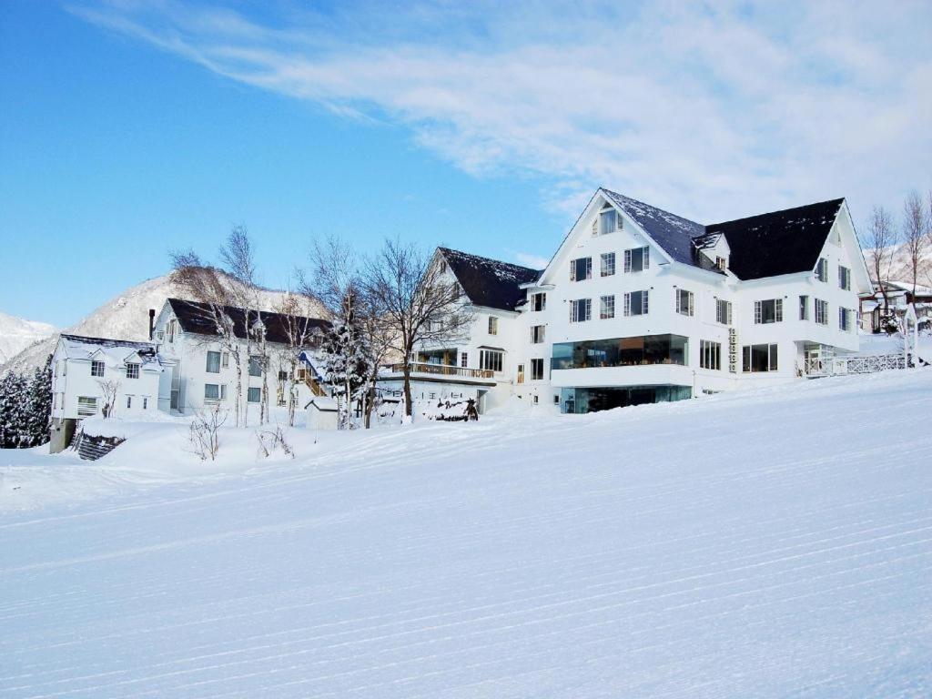 Sierra Resort Yuzawa Yuzawa  Eksteriør billede